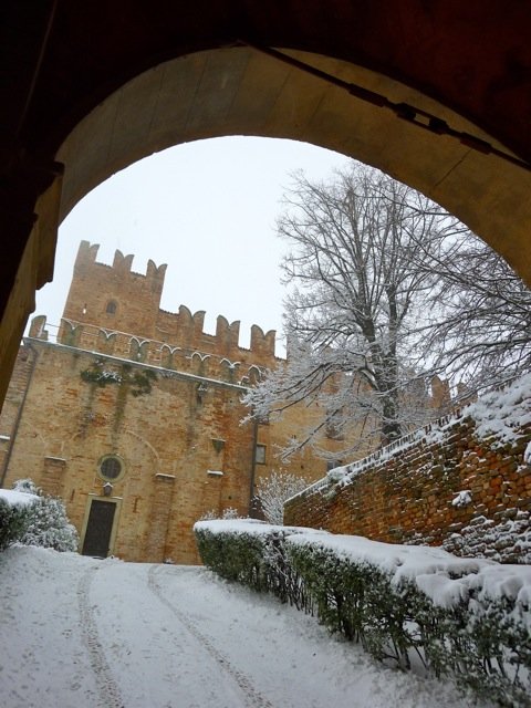 Castello di Montemagno