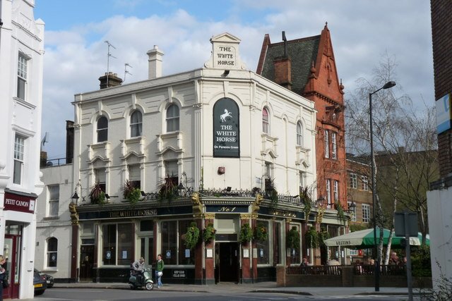 ale-White-horse-pub-London