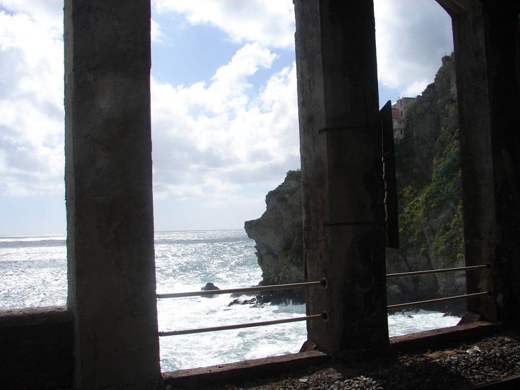 Entre Riomaggiore e Manarola