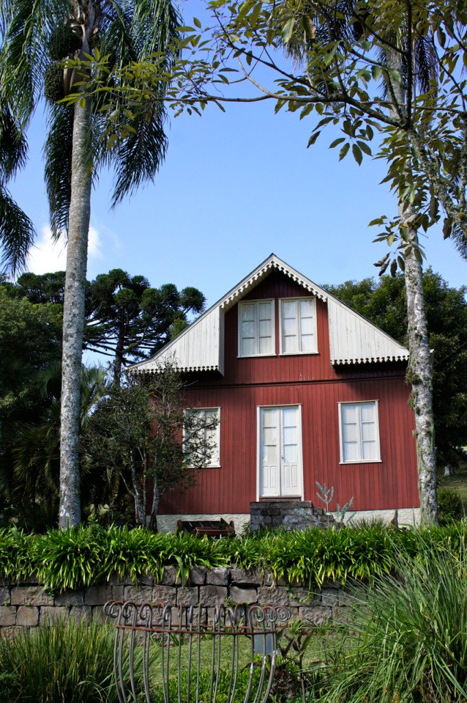 Uma casa típica antiga no vale. 