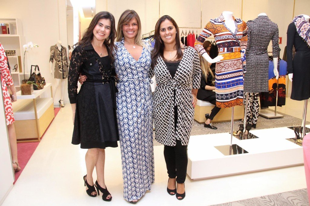 Andrea Bazarian, Alice Pessoa e tatiane Lycouressis