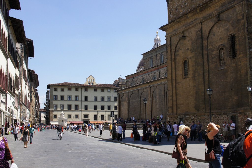 A praça da Basilica di San Lorenzo