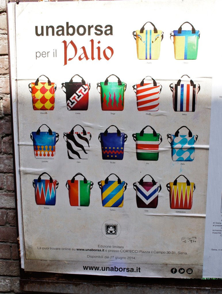 Existem 17, e durante a corrida de cavalos histórica na Piazza del Camo duas vezes por ano, estes bairros se desafiam.  Aqui as bandeiras de cada bairro vira bolsa...