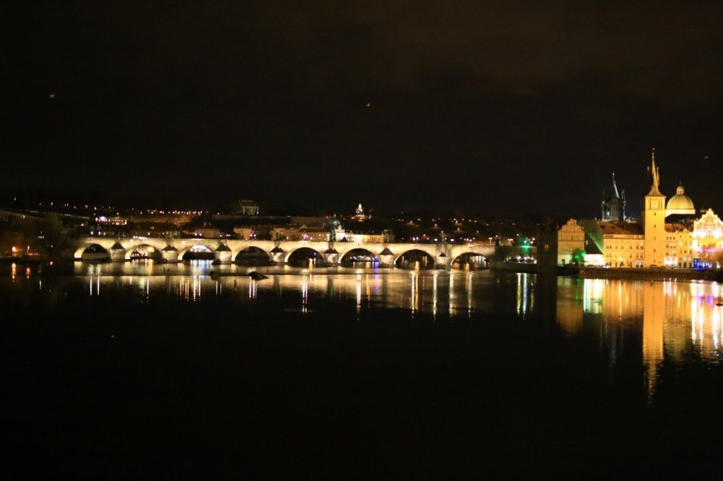 A vista à Ponte Carlos