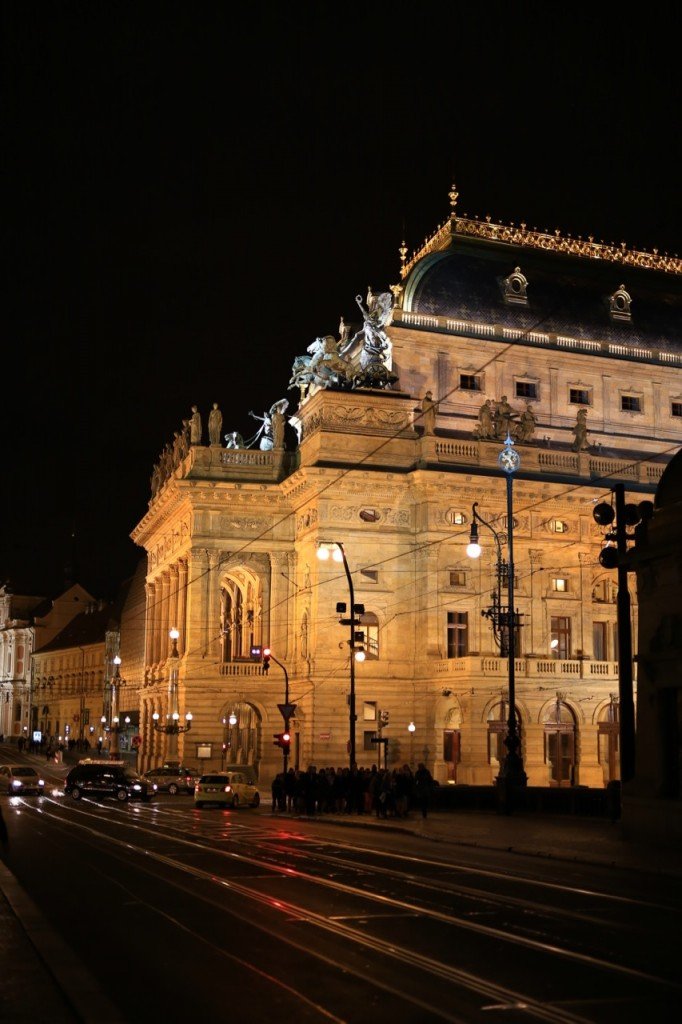 O Teatro nacional