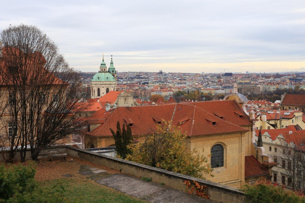 A vista do Castello de Praga à cidade.