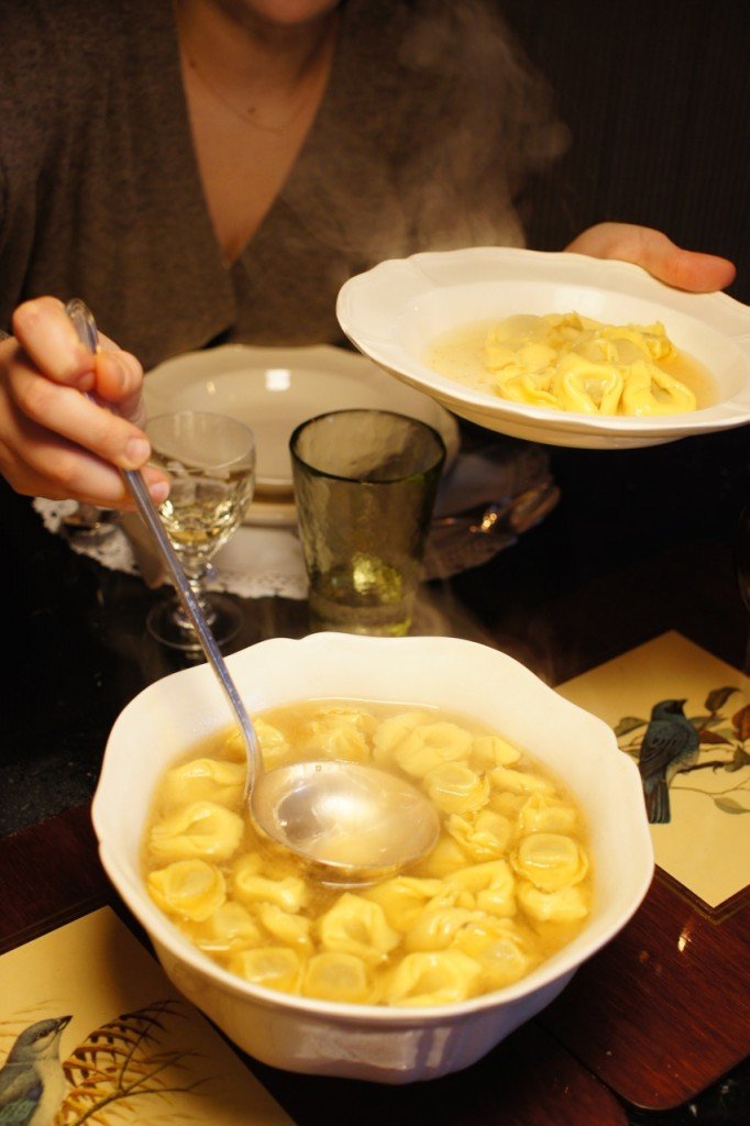 Tortellini in brodo.