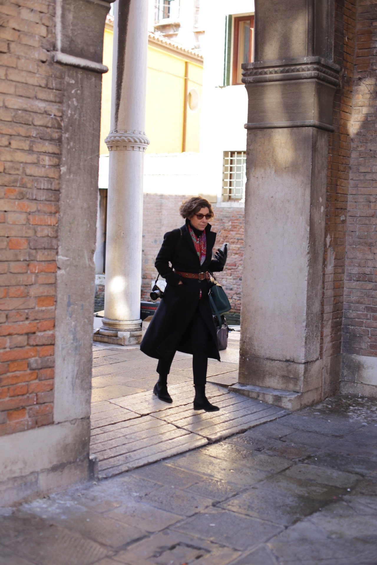 Por que uso tanto preto? ou Vestir preto ou cor no inverno!