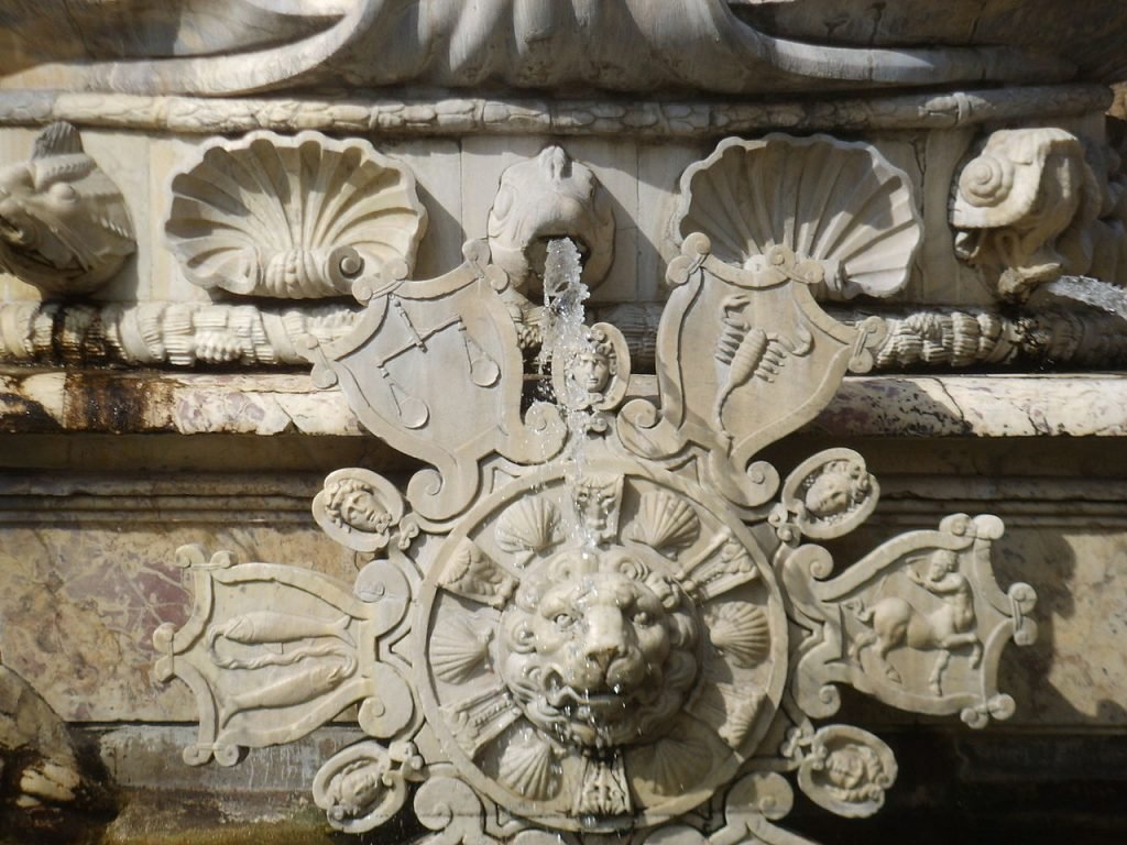Flanando pela Europa, sobretudo em Florença, ABRA os olhos, pois a magia da astrologia se apresenta aos mais atentos! Acima, um círculo zodiacal no pedestal do “Il Biancone”.